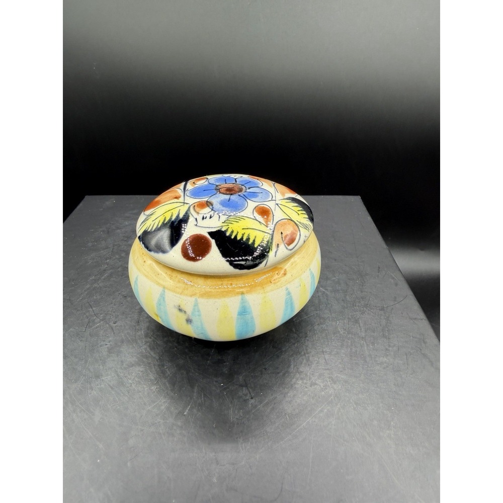 🌺🇲🇽 Tonala SAR Mexican Folk Art – Light Floral Lidded Trinket Dish